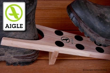 AIGLE  Stiefelknecht |  |
